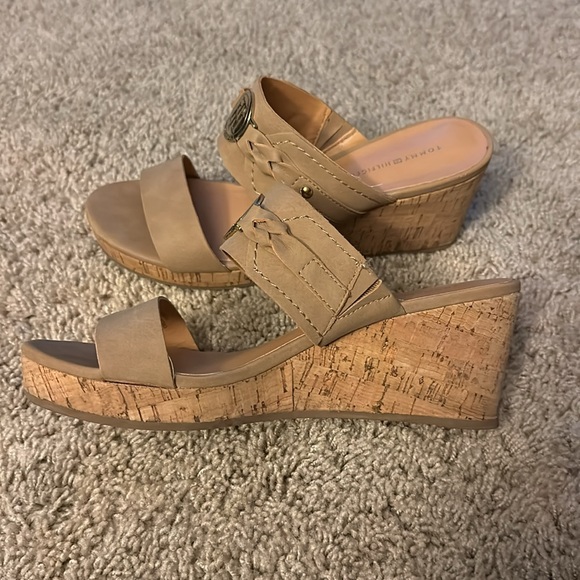 Tommy Hilfiger Wedge Sandals - Picture 4 of 7
